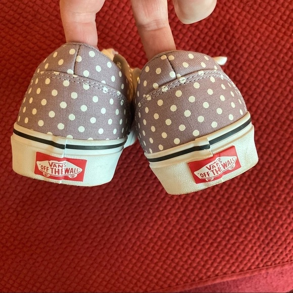 VANS  OFF THE WALL Sz 8 W or 5.5 M Lilac White Polka Dot Lace up Sneakers - Picture 7 of 8
